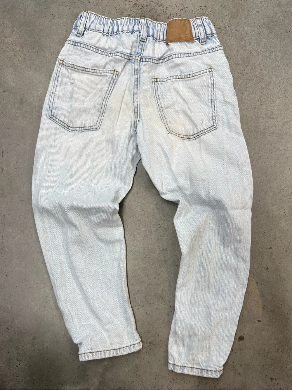 Zara Kids Light Wash Distressed Jeans Size 5
